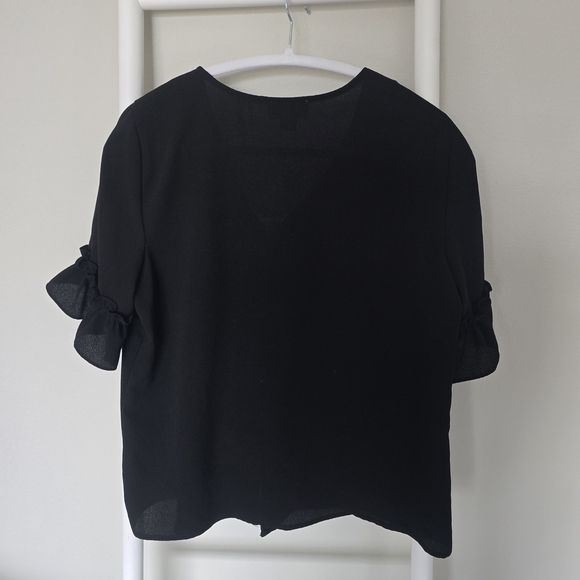 CeCe Black Button-Front Ruffle Sleeve Blouse - Picture 4 of 7